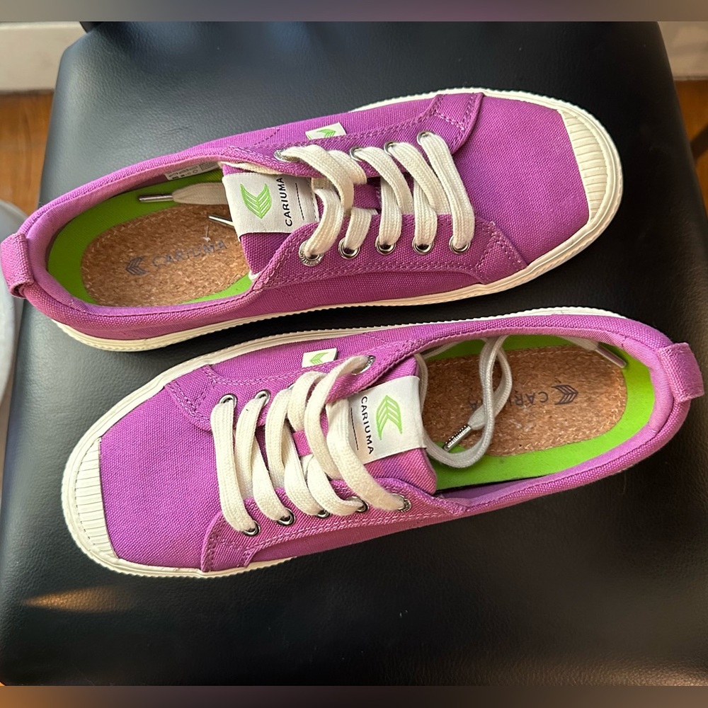 Cariuma OCA Low- Purple Dahlia- USW 9/ USM 7.5